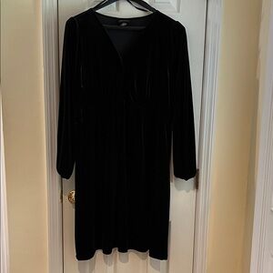 Lane Bryant velvet Black Long Sleeve Dress